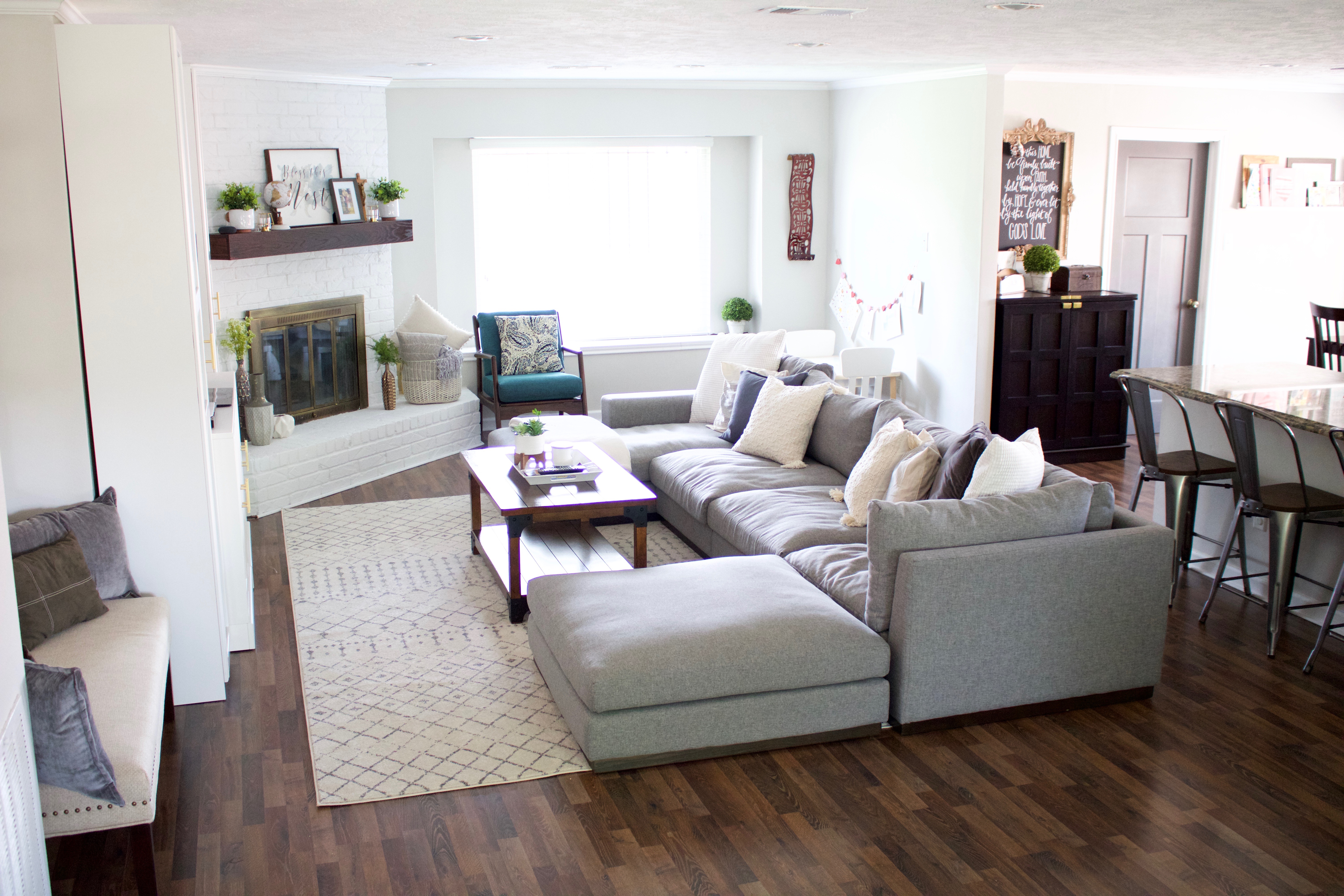 small living room decorating ideas - A Beautiful RAWR