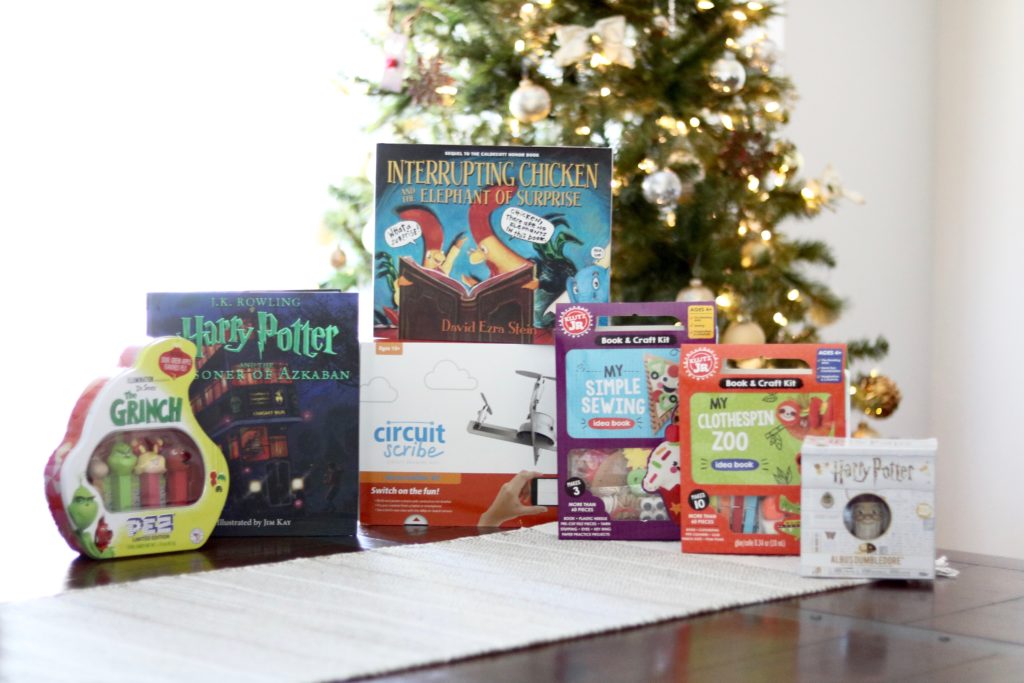 Kids Holiday Gift Guide With Babbleboxx - A Beautiful RAWR